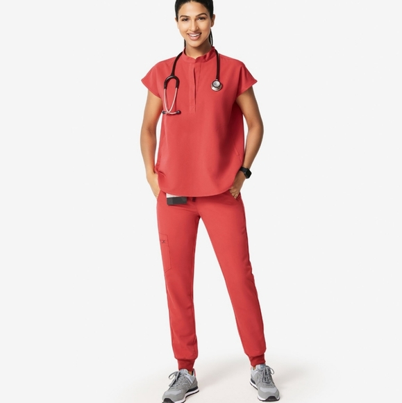 FIGS Clay Rafaela Mandarin Collar Top - Picture 4 of 4